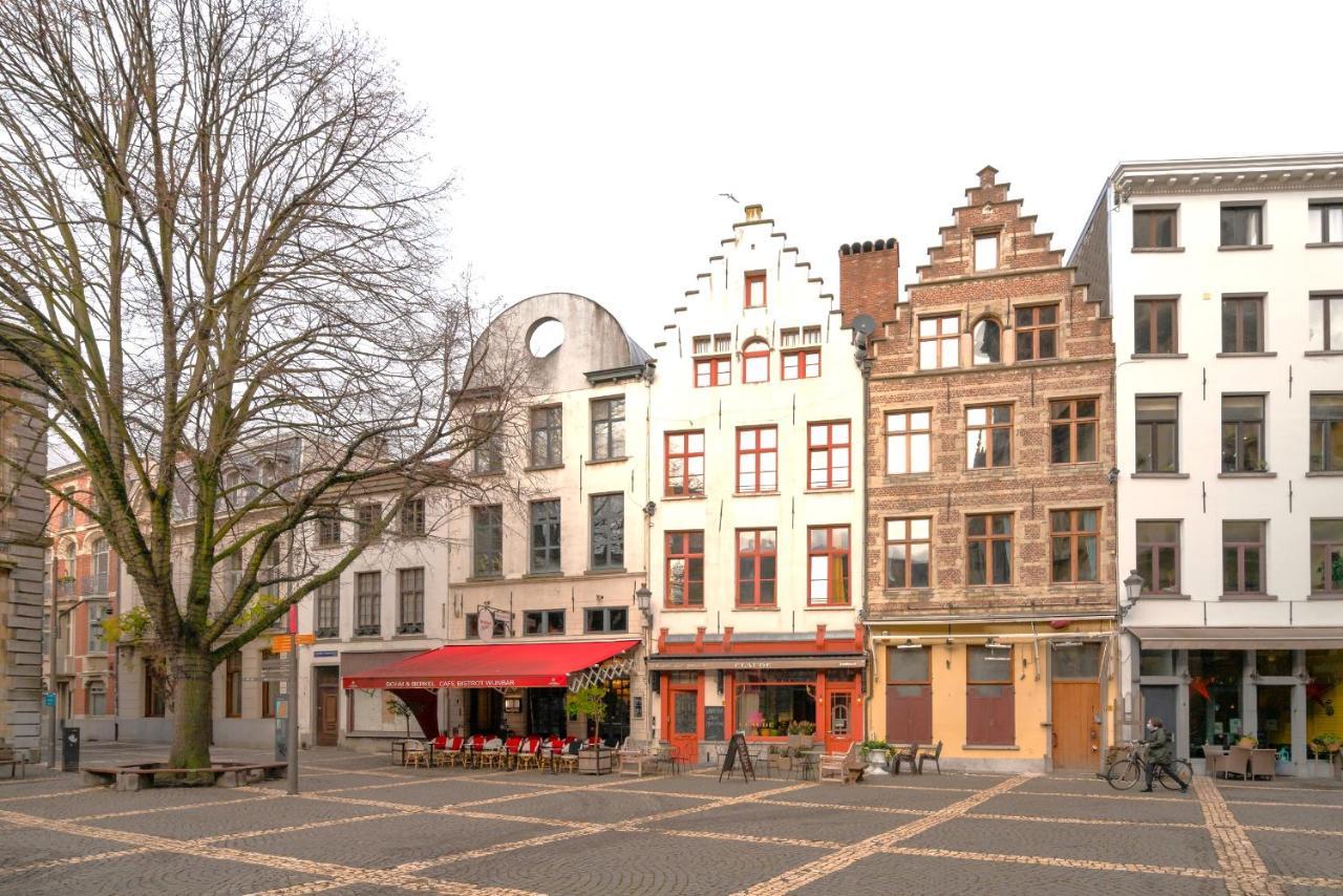The Hendrik Square Apartments Antwerp Luaran gambar