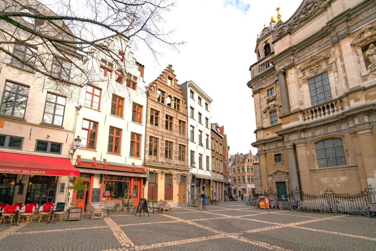 The Hendrik Square Apartments Antwerp Luaran gambar